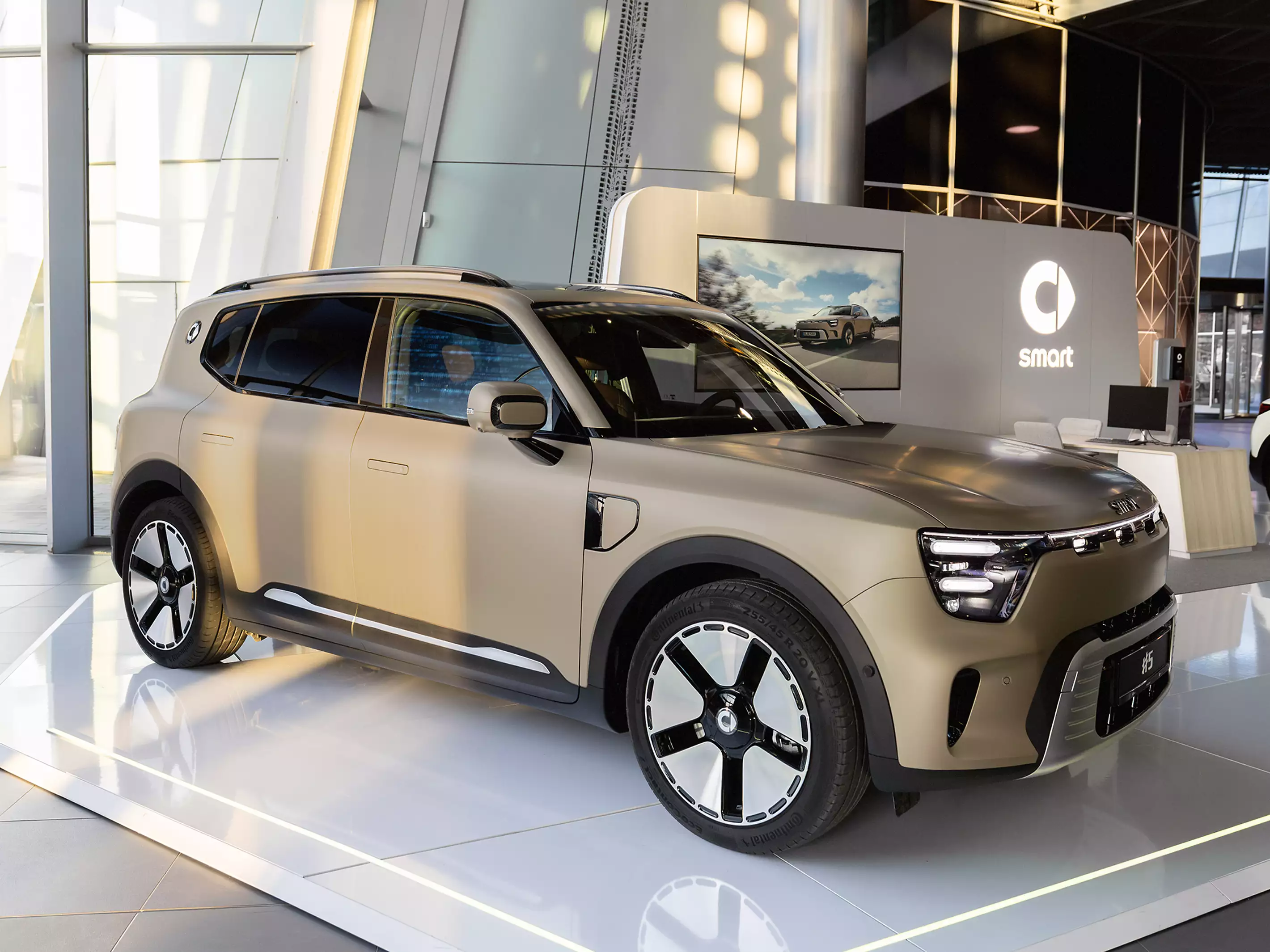 Prêt à essayer la smart #5 ?